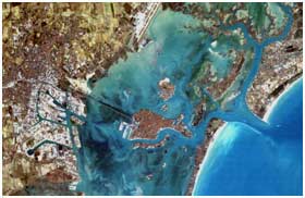 Imagen Landsat de Venecia (2003)